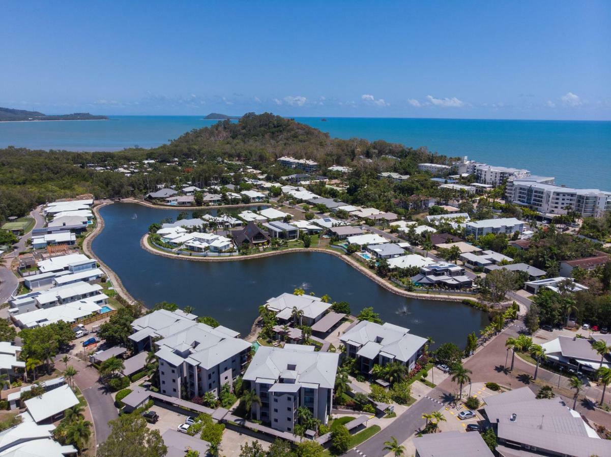 Blue Lagoon Resort Trinity Beach Exteriör bild